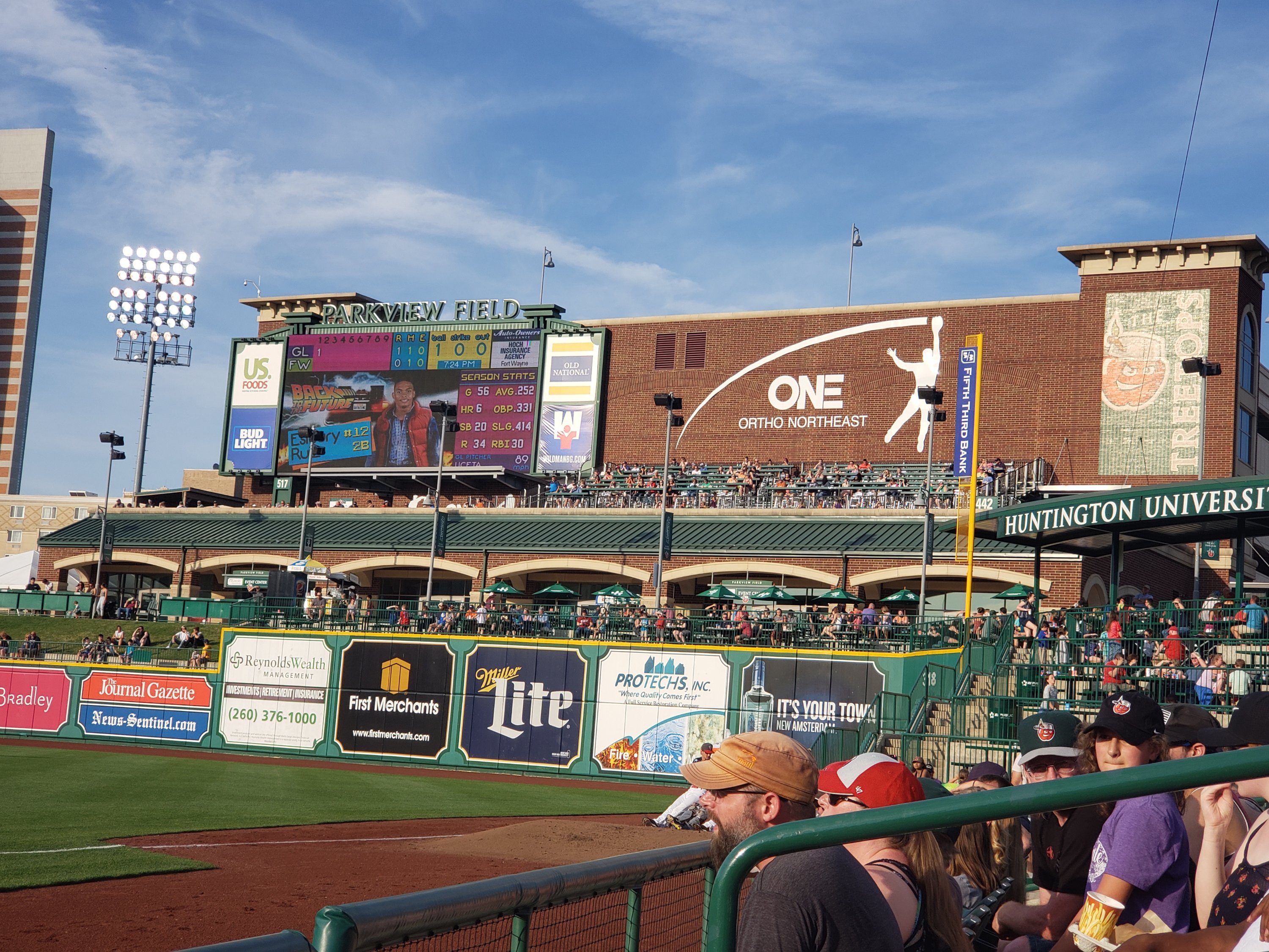 view of the sitting at the ball field